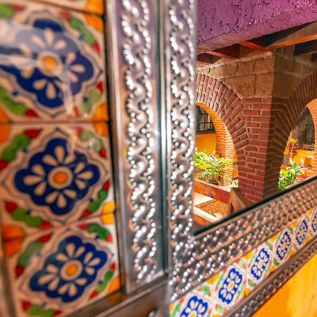 مدينة مكسيكو Mex Suites Casa Azul B&B المظهر الخارجي الصورة