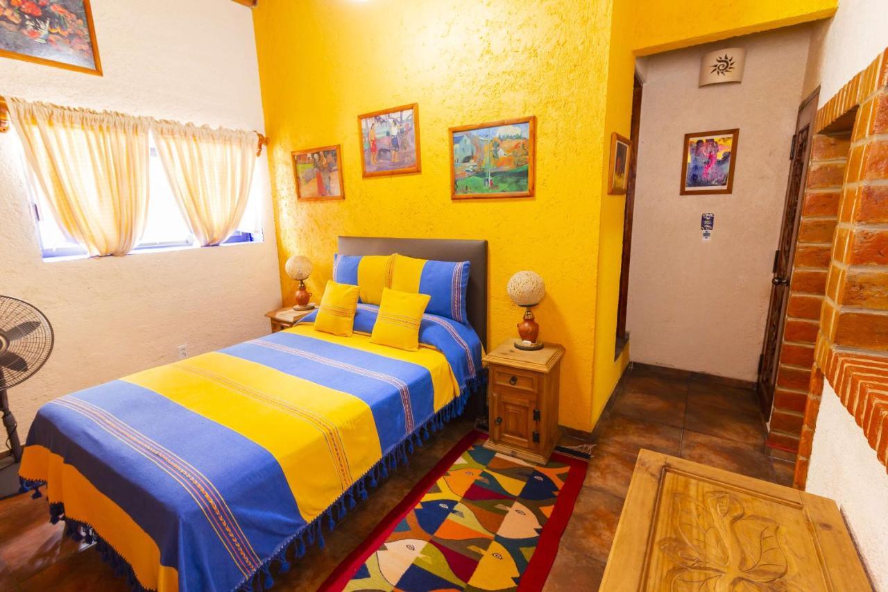 مدينة مكسيكو Mex Suites Casa Azul B&B المظهر الخارجي الصورة