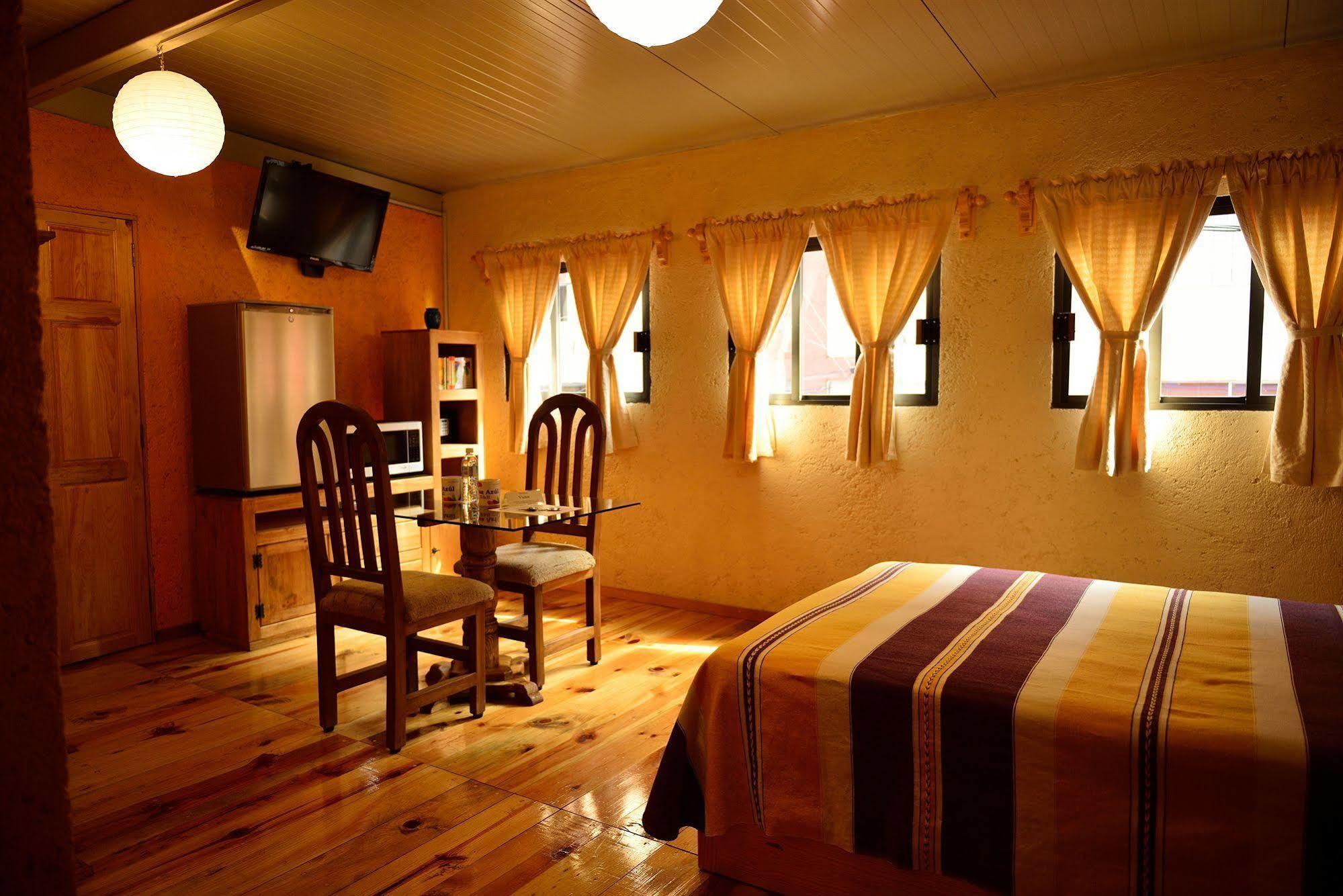 مدينة مكسيكو Mex Suites Casa Azul B&B المظهر الخارجي الصورة